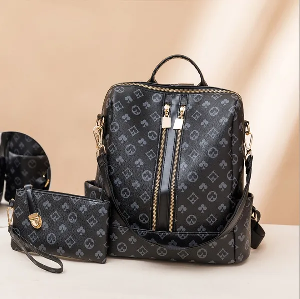 2021 New Luxury Retro Printing Large-capacity Anti-theft Backpack Is Easy To Manufacture and Multi-functional Travel Backpack, Ladies Fashion Brand Casual Backpack, Men's Backpack Colors Are Brown and