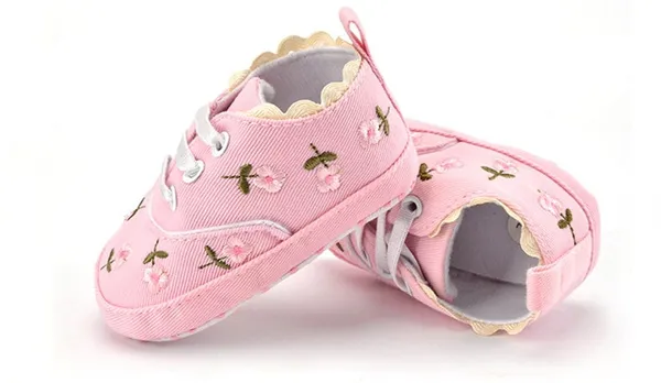 Baby Boys Girl Shoes White Lace Floral Embroidered Soft Shoes Prewalker Walking Toddler Kids Shoes Canvas Crib Shoes Sneaker Prewalker Ventilated Baby Non-slip Shoes