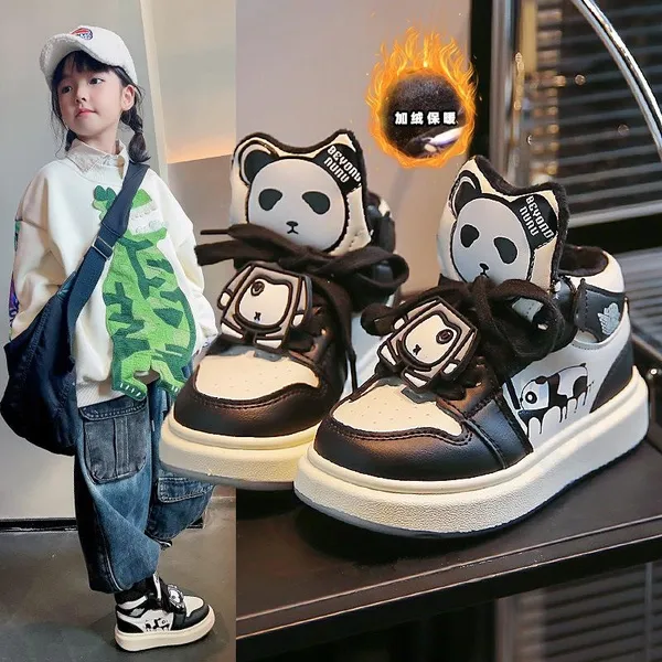 Children‘s Fashion Casual Sport Shoes Cartoon Panda Pattern Autumn Winter Sport Shoes 2 Colours Size 26~37
